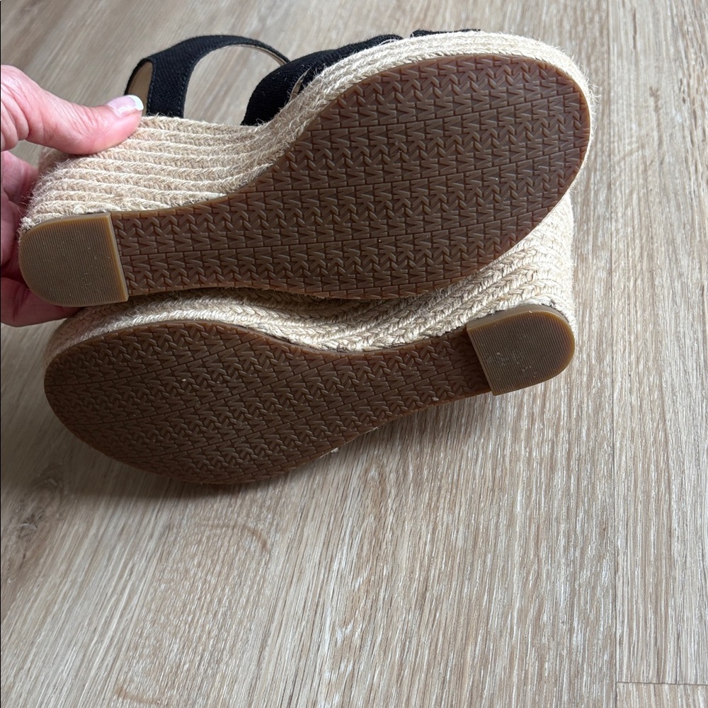 Michael Kors Black and Tan Wedge Sandals - Picture 6 of 9